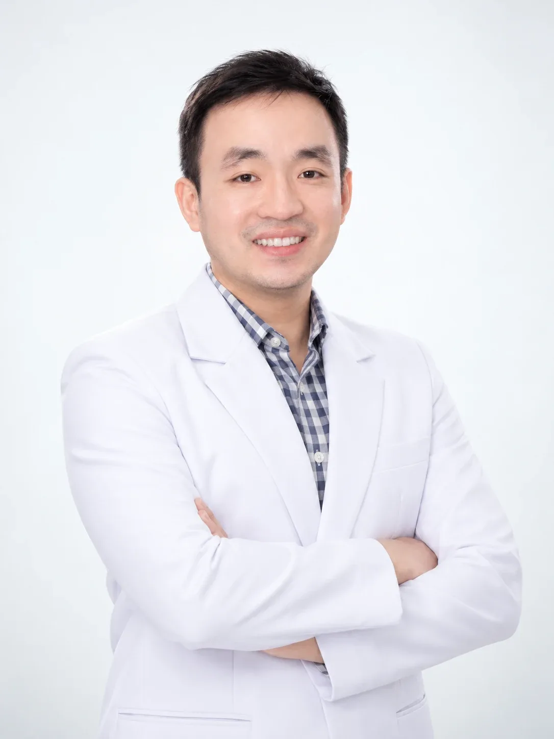 Foto profesional drg. Dwiki K Setiabekti, dokter gigi MWhite Clinic
